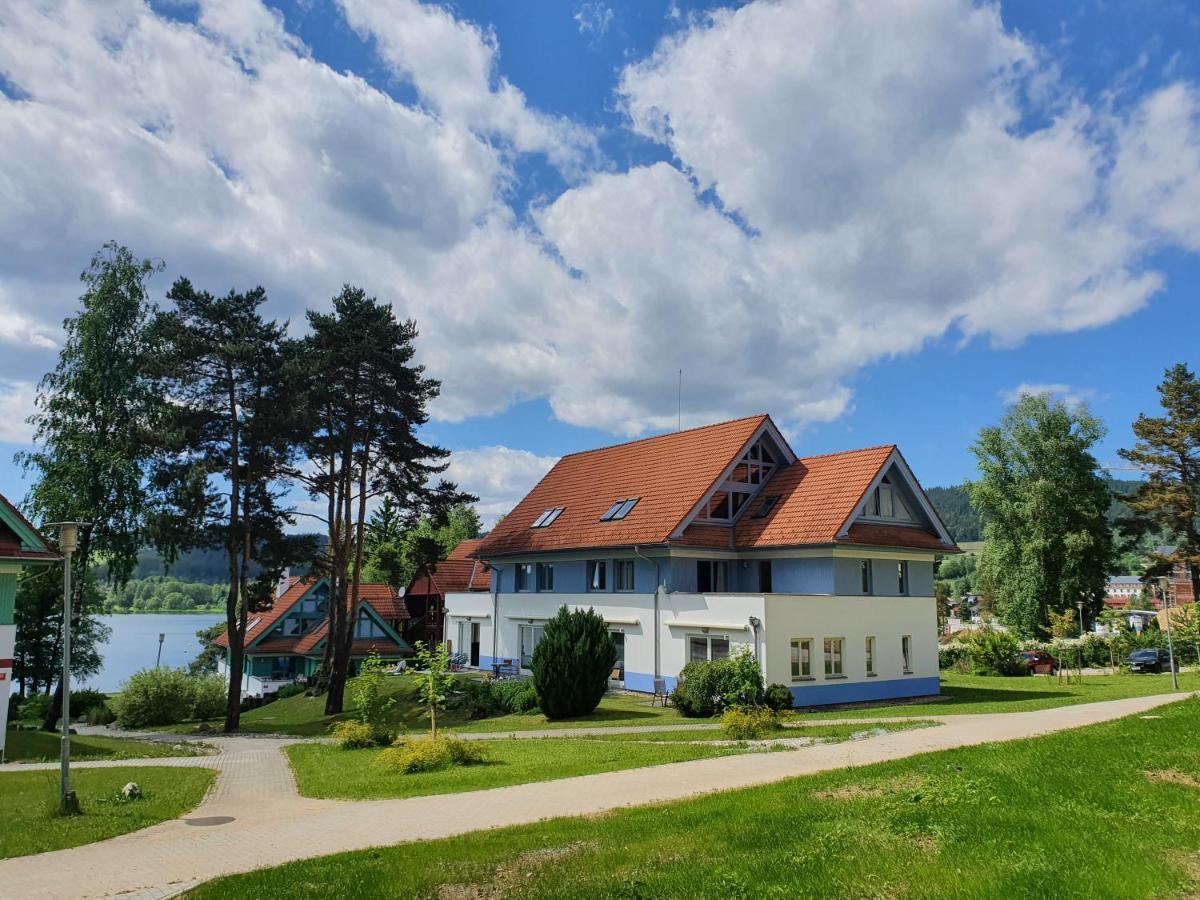 Lipno Beach Side - Riviera Apartment Липно-над-Влтавой Экстерьер фото